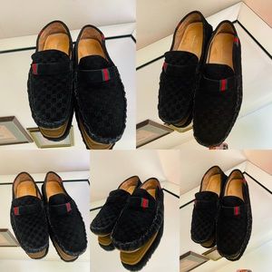 💫💫🔥🔥🛍🛍💯 RARE!!! Men’s Gucci Loafers.🔥